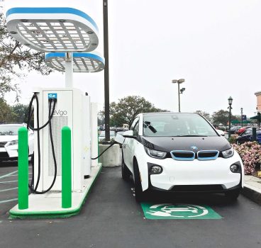 the-way-of-the-future-is-electric-this-electric-bmw-vehicle-is-charging-up-for-a-road-trip-do-you_t20_XxYYPl.jpg